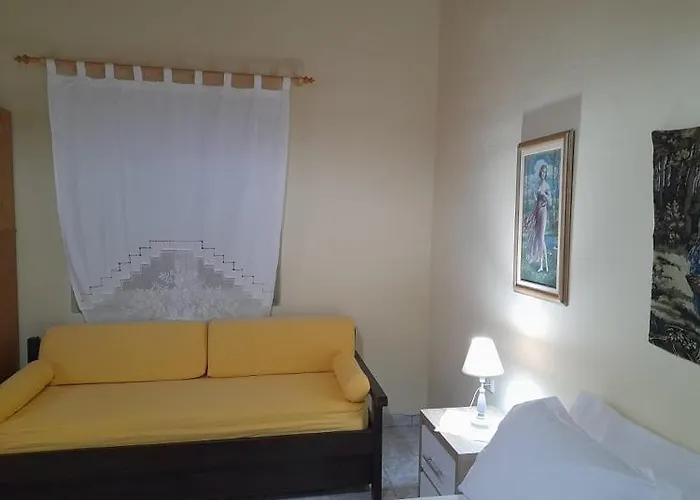 Mamos Sunset House Holiday home Plaka (Milos)