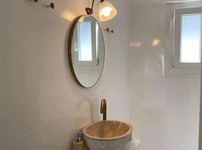 Mamos Sunset House Holiday home Plaka (Milos)