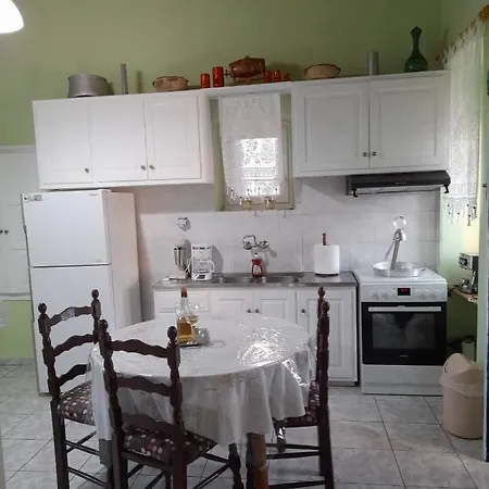 Mamos Sunset House Plaka Holiday home