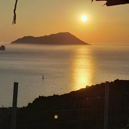 Mamos Sunset House * Plaka (Milos)