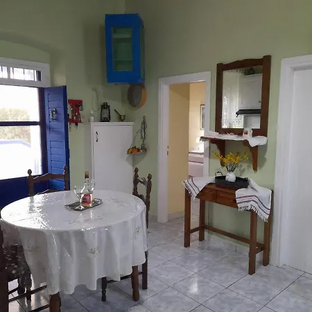 Holiday home Mamos Sunset House Plaka *