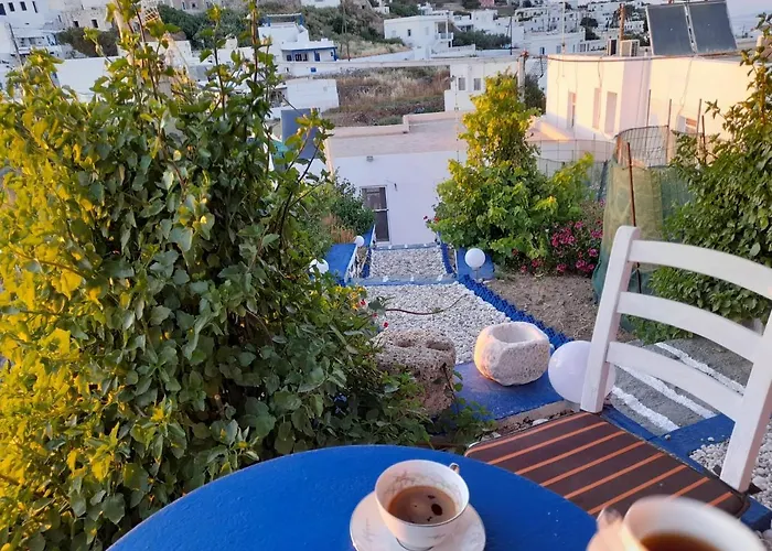 Semesterbostad Mamos Sunset House *