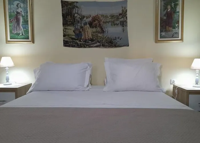 Semesterbostad Mamos Sunset House