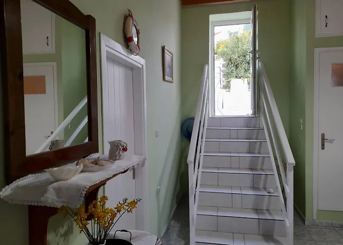 Mamos Sunset House Semesterbostad