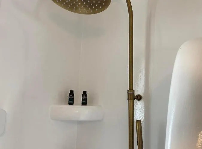 Semesterbostad Mamos Sunset House